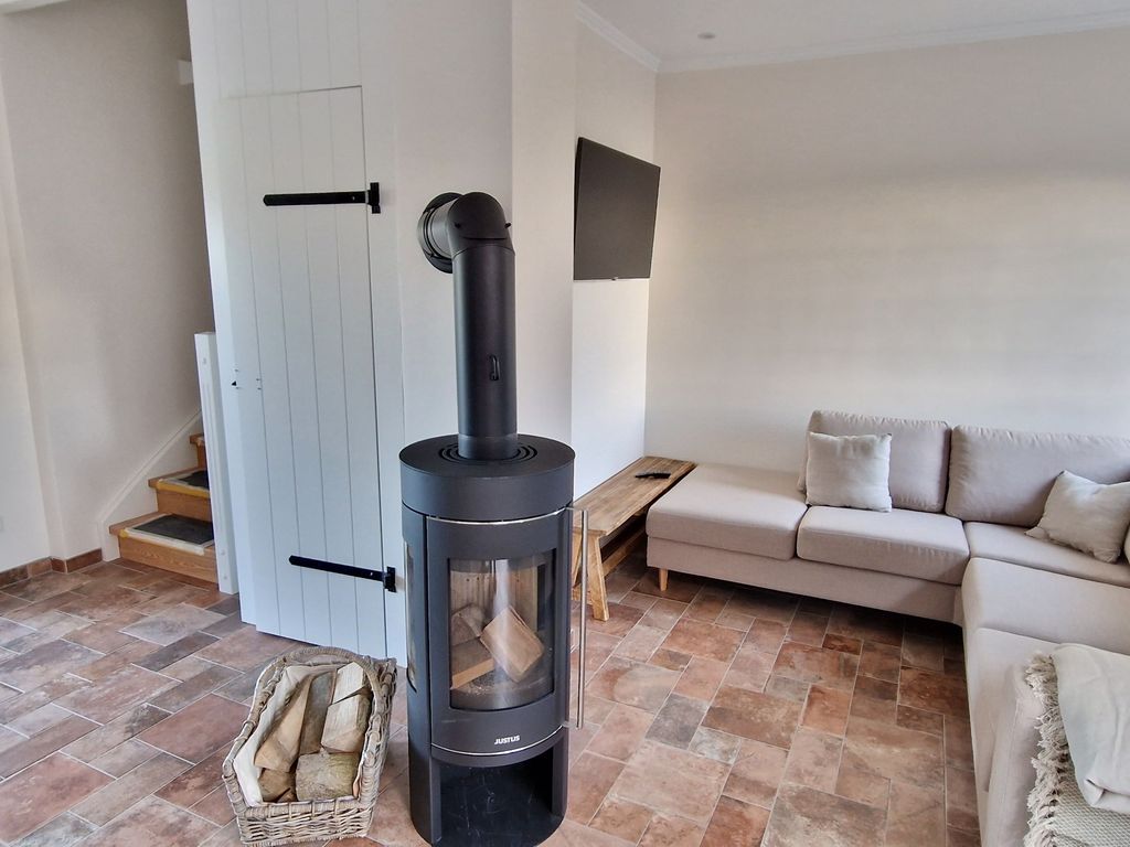 Wohnbereich mit Kamin