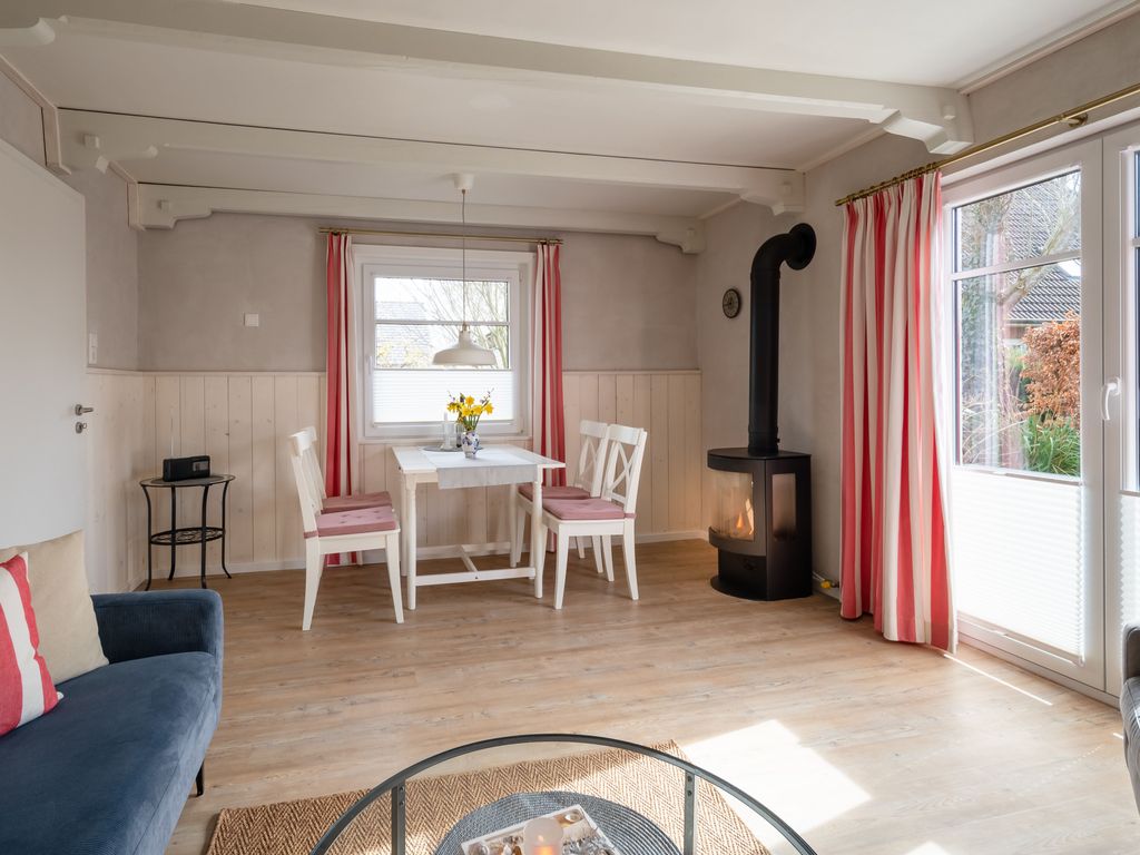 Ferienhaus Inge mit Sonnenterrasse - Deichhelden Nordstrand