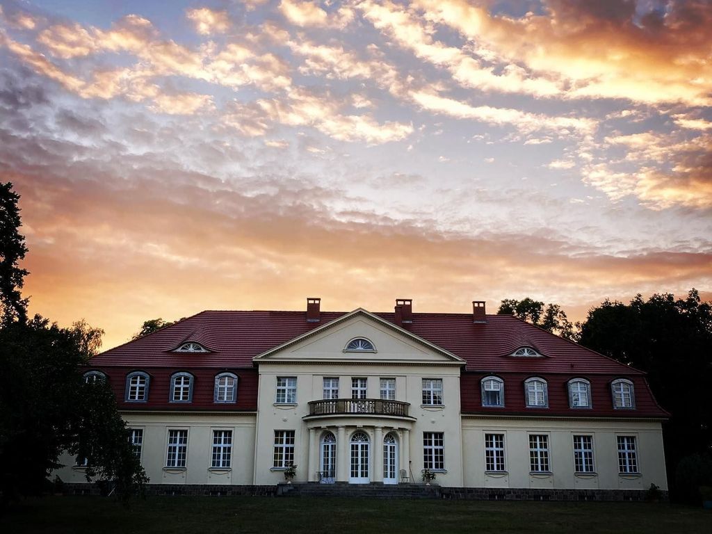 Parkansicht zum Gutshaus