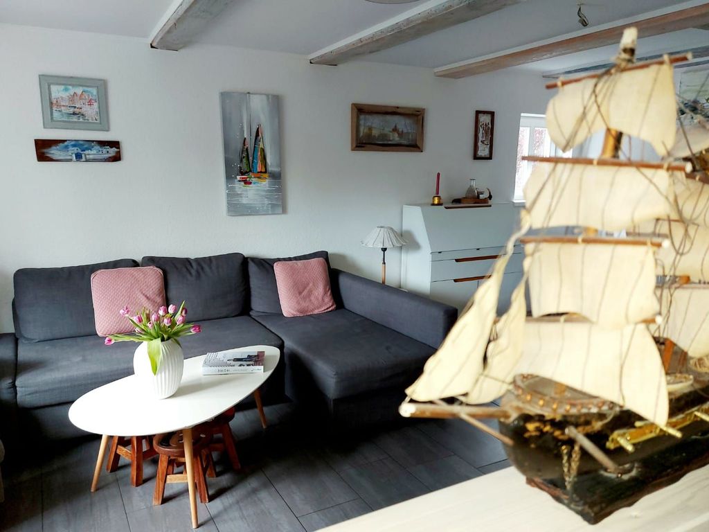 Blick ins Wohnzimmer aus dem Flur