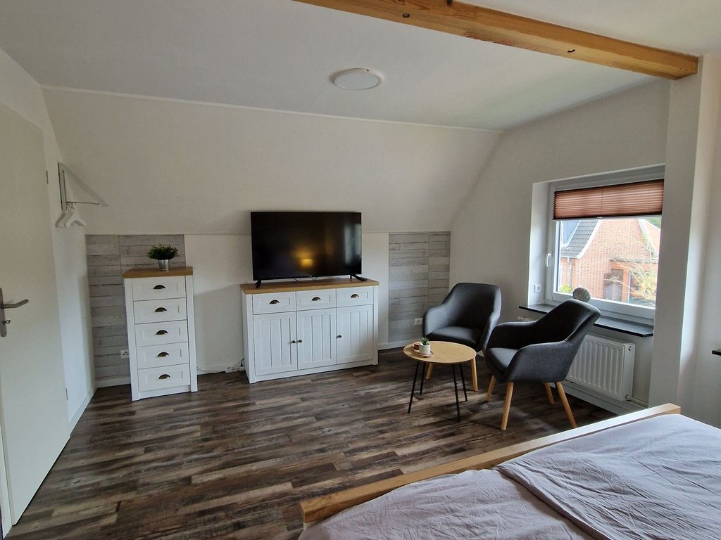 Wohn- und Schlafzimmer
