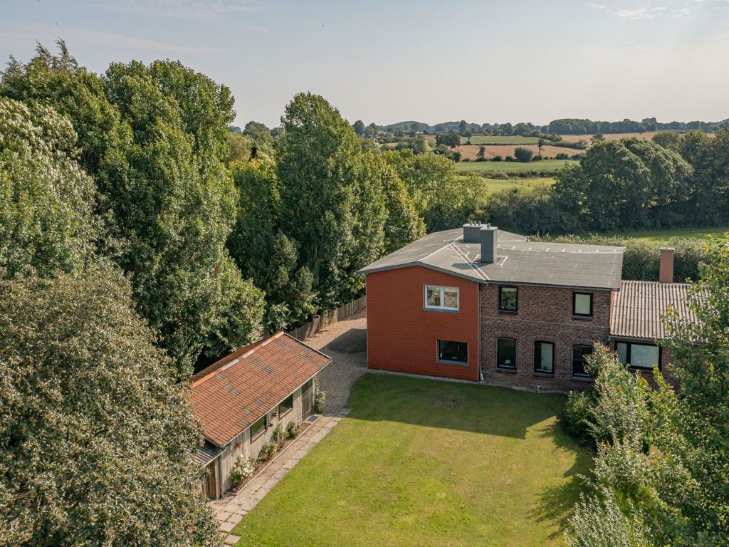 Haus und Garten aus der Vogelperspektive