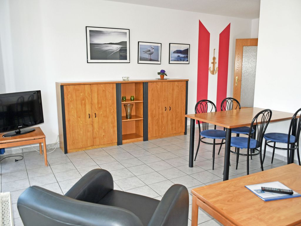 14 schöne 3-Raum-Ferienwohnung mit Seeblick u. Balkon