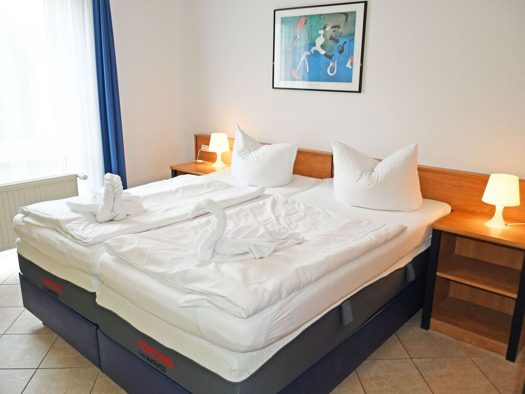 27 schöne 2-Raum-Ferienwohnung mit Terrasse