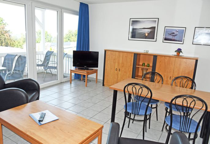 Appartementhaus mit Balkon im Ostseebad Göhren (HN)