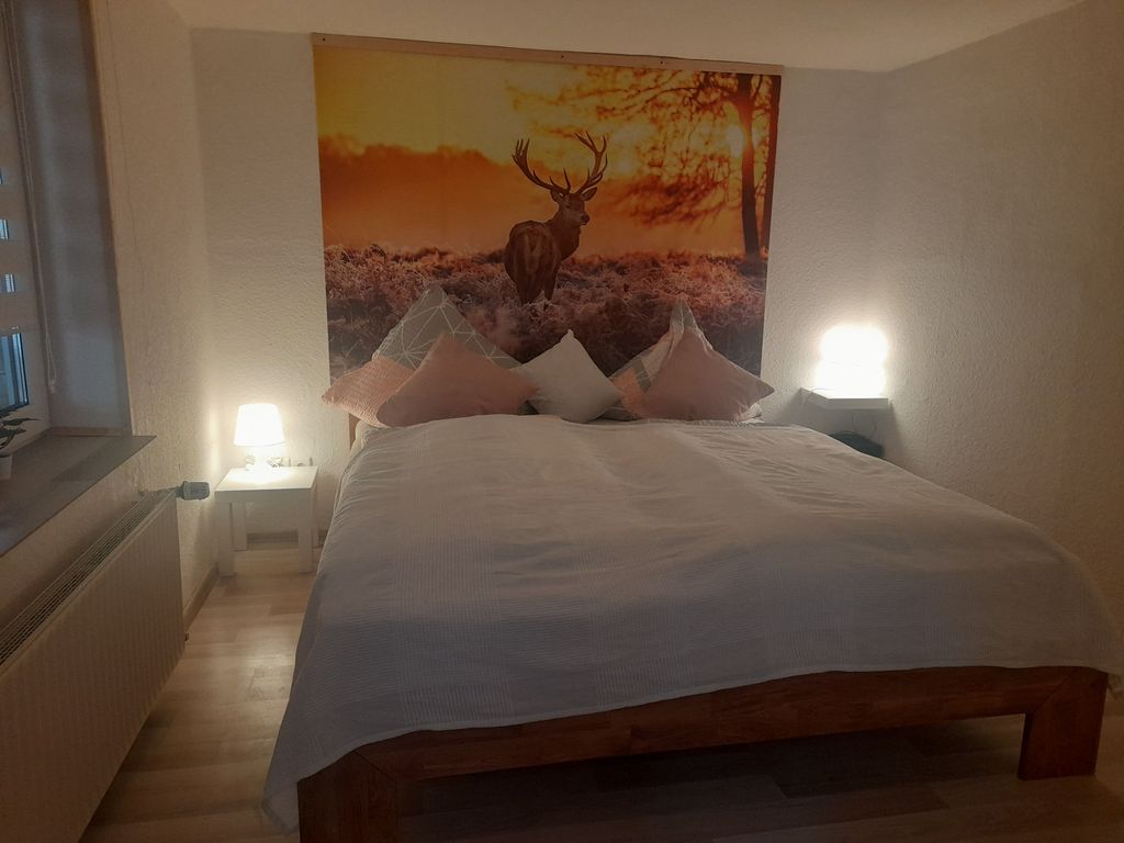 Schlafzimmer 1