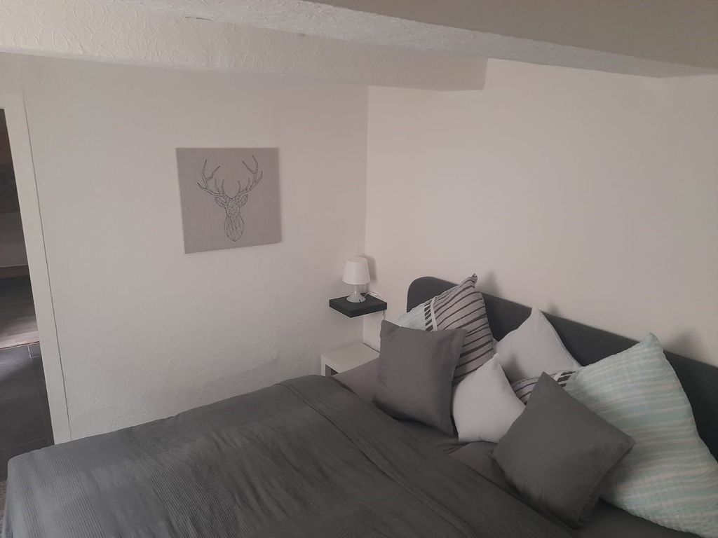 Schlafzimmer 2