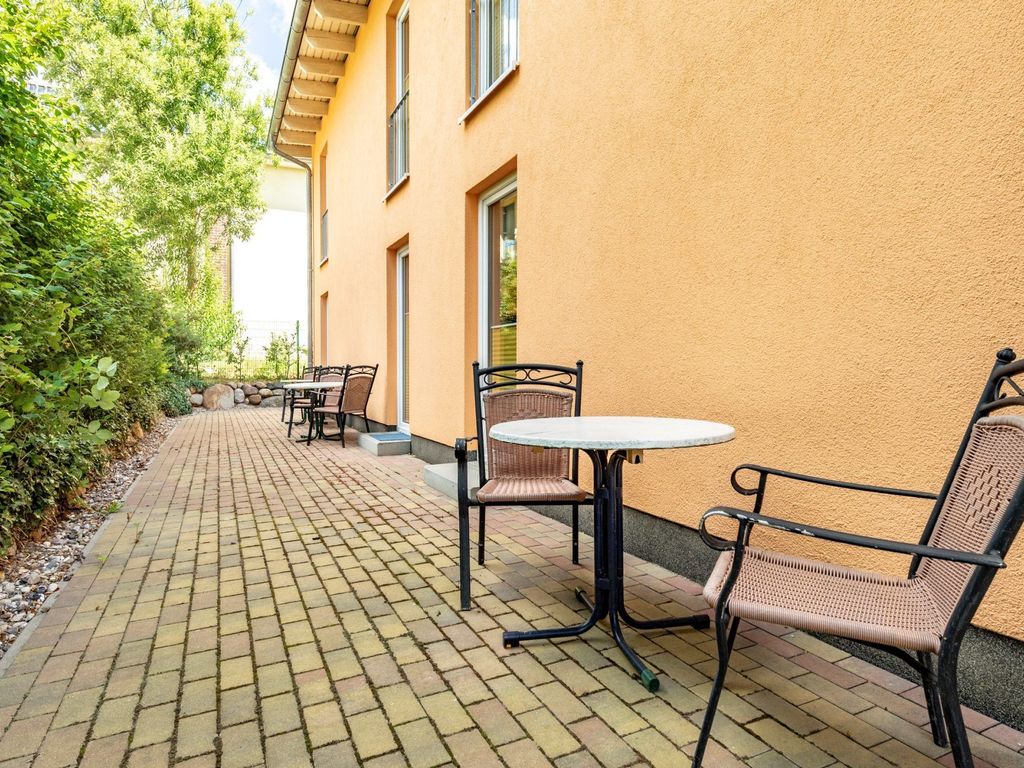 Appartementhaus mit Balkon im Ostseebad Göhren (VM)