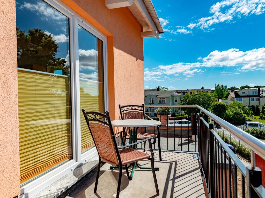 Appartementhaus mit Balkon im Ostseebad Göhren (VM)