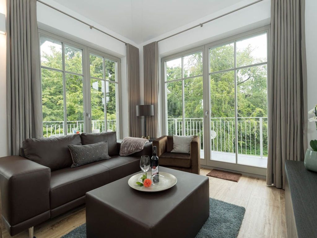 08 schöne 3-Raum-Ferienwohnung mit Sauna u. Balkon