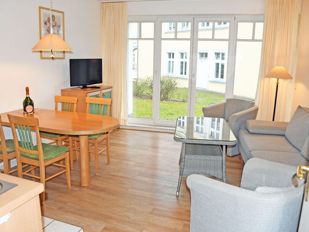 schöne 2-Raum-Ferienwohnung mit Terrasse 22