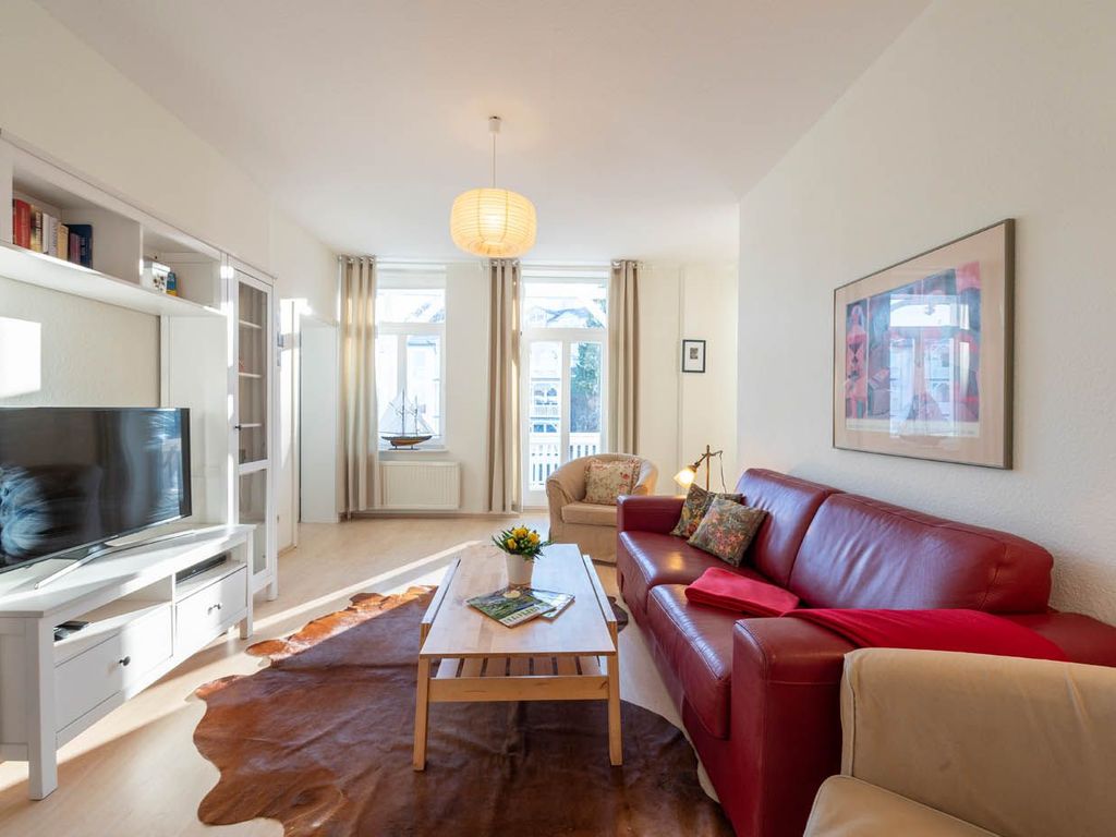 37 schöne 3-Raum-Ferienwohnung mit Seeblick u. Balkon
