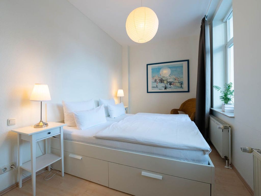 37 schöne 3-Raum-Ferienwohnung mit Seeblick u. Balkon