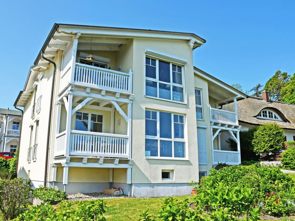 Ferienwohnung mit Balkon 500 m bis zum Strand (VB)