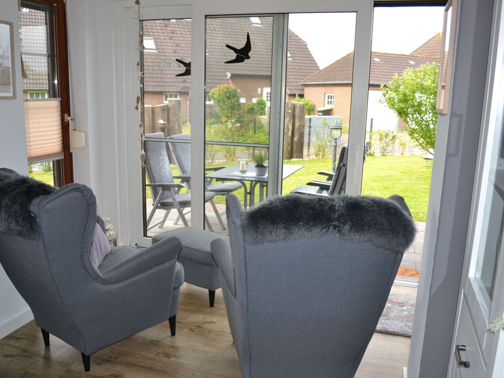 Entspannt in den Garten schauen
