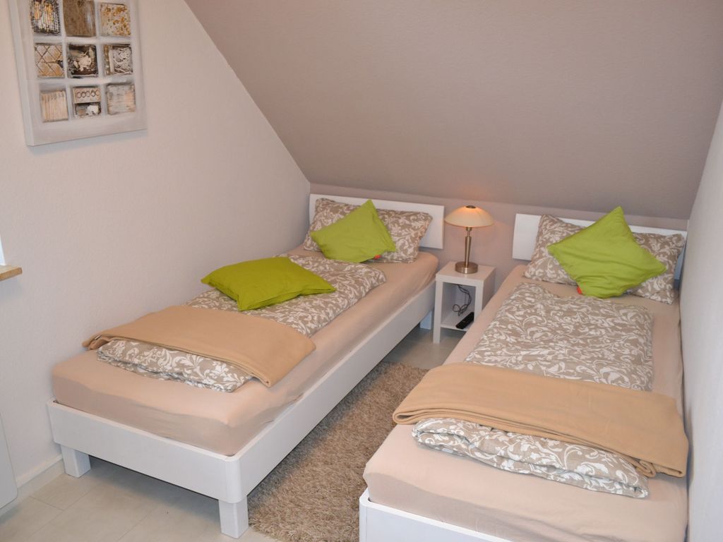 Schlafzimmer mit Einzelbetten