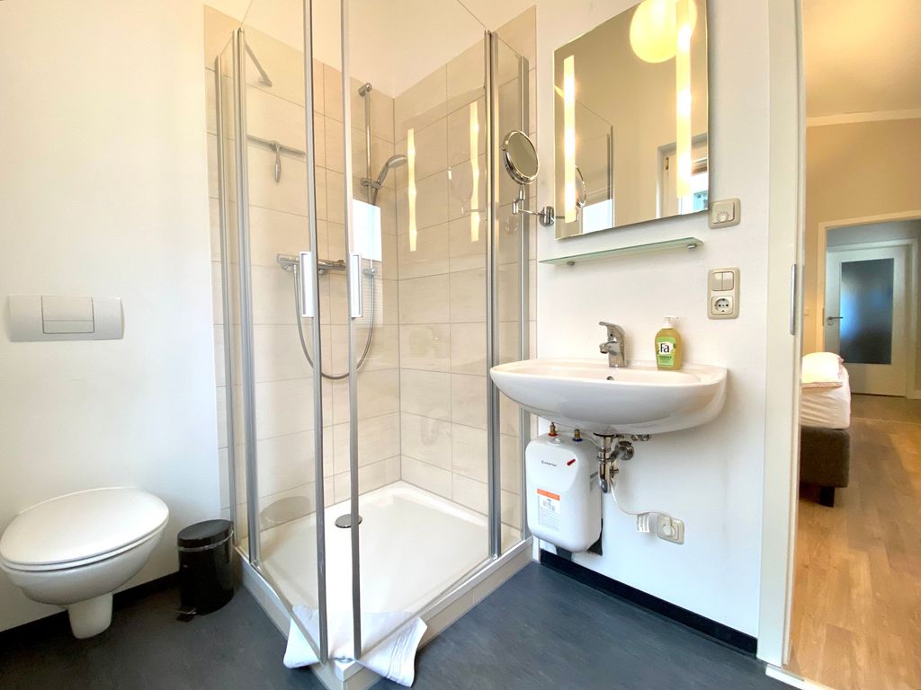 Handtuchhaus, Bad mit Dusche