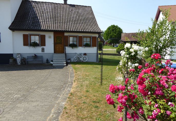 4-Raum-Ferienhaus Anni, Dusche/WC, 70 qm, EG + 1. OG
