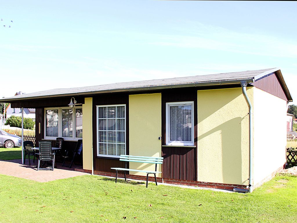 Bungalow im Garten auf Kleinis Ferienhof Hohen Niendorf bei Ostseebad Kühlungsborn