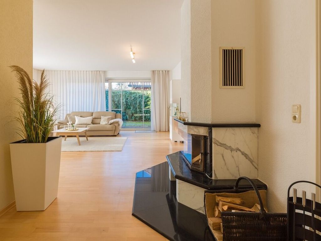 Ferienwohnung mit Kamin und eigenem Garten