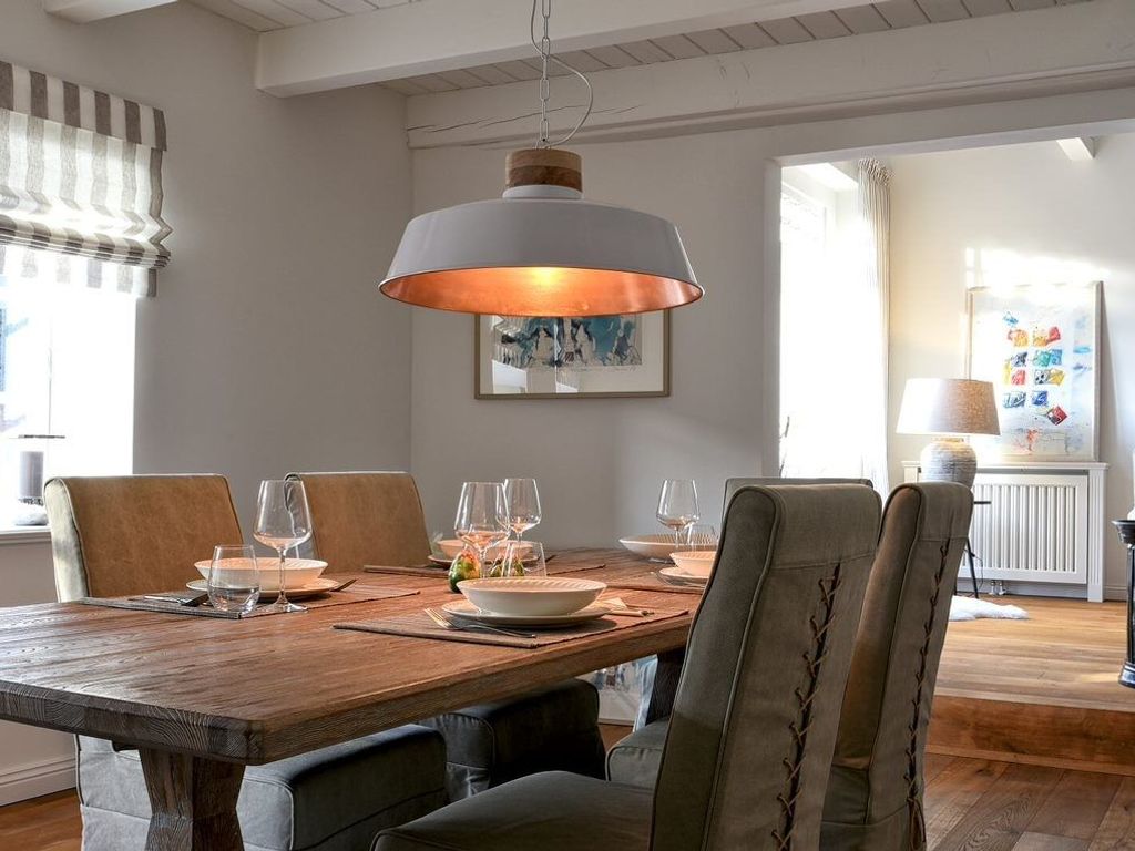 grosses Esszimmer