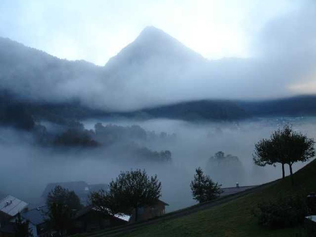 Blick auf Schoppernau - Herbstzeit . . .