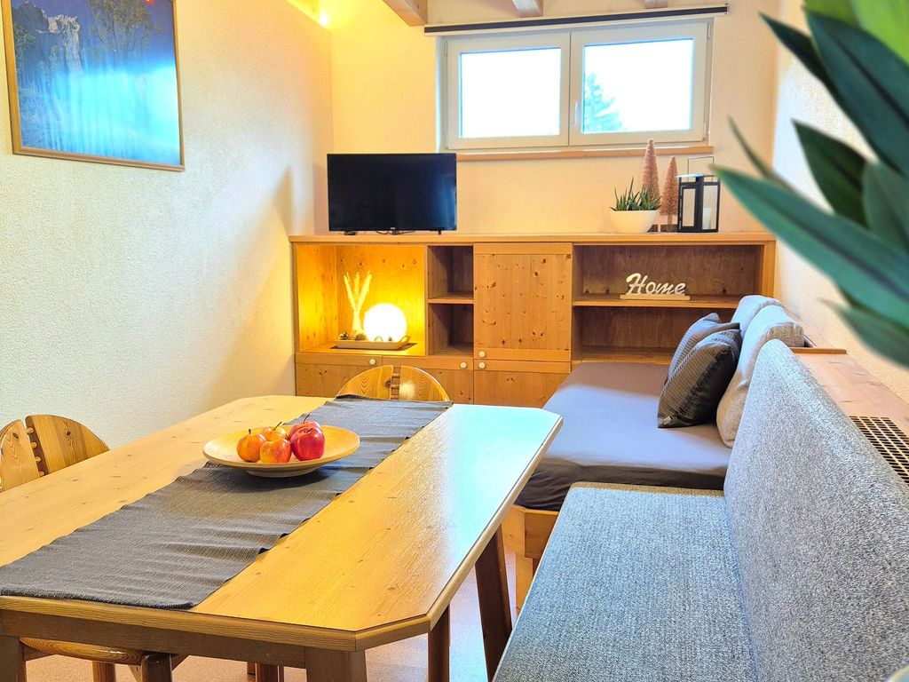 Wohnzimmer mit Essecke