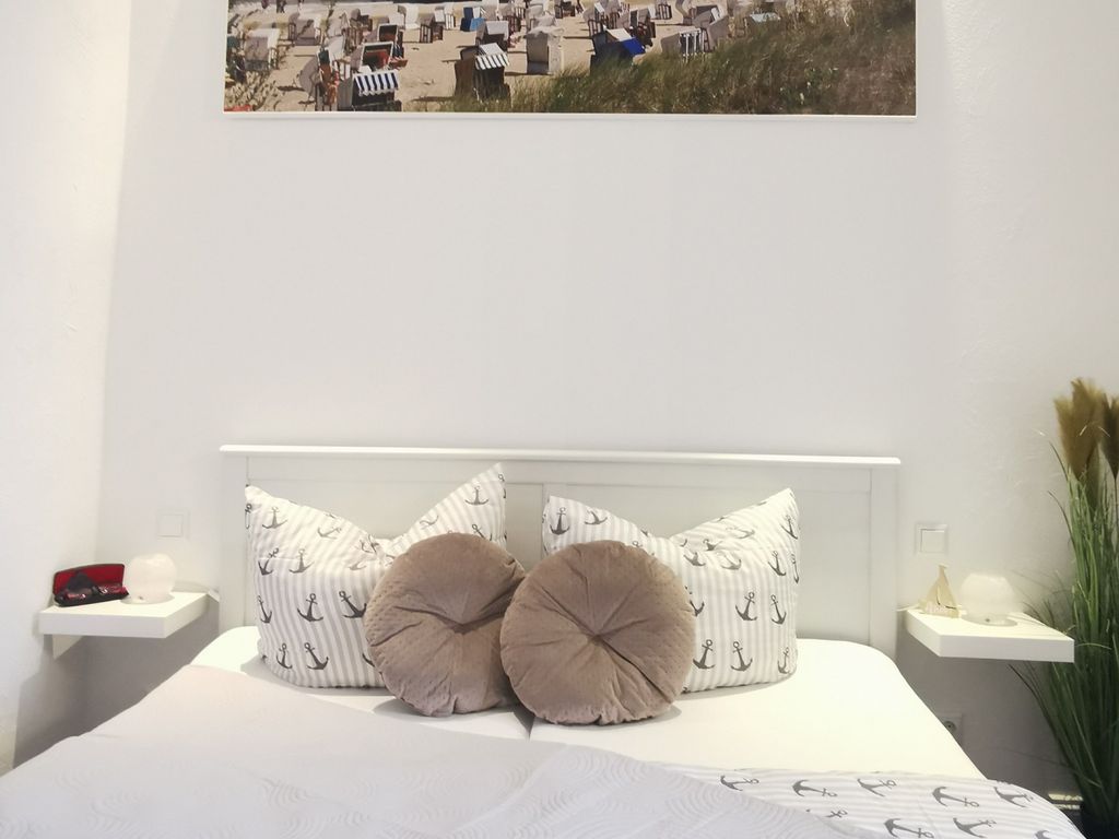 Wohn- und Schlafzimmer