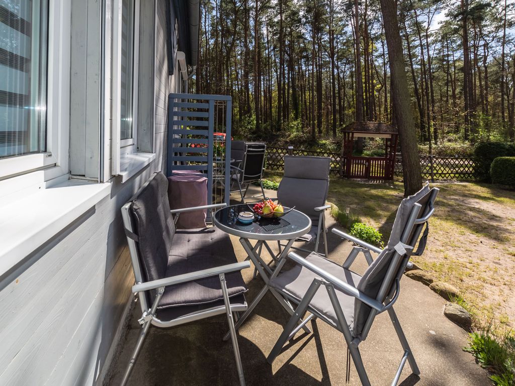 Ferienwohnung Plogshagen - Terrasse