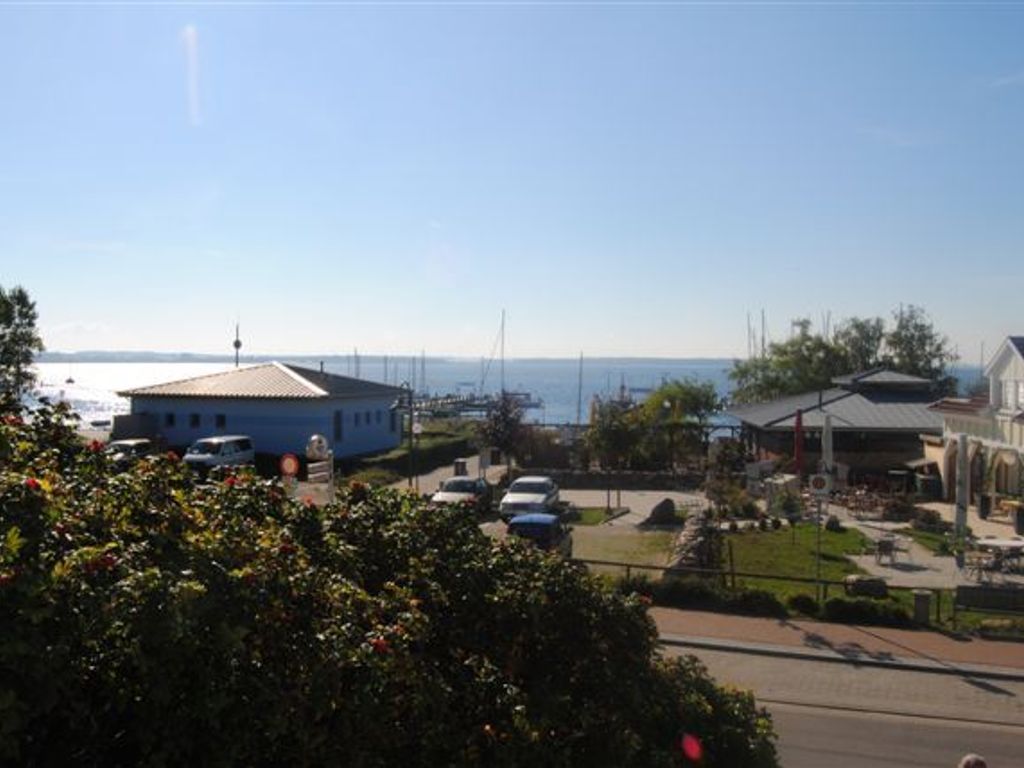FW Lesecafe - Salzhaffblick