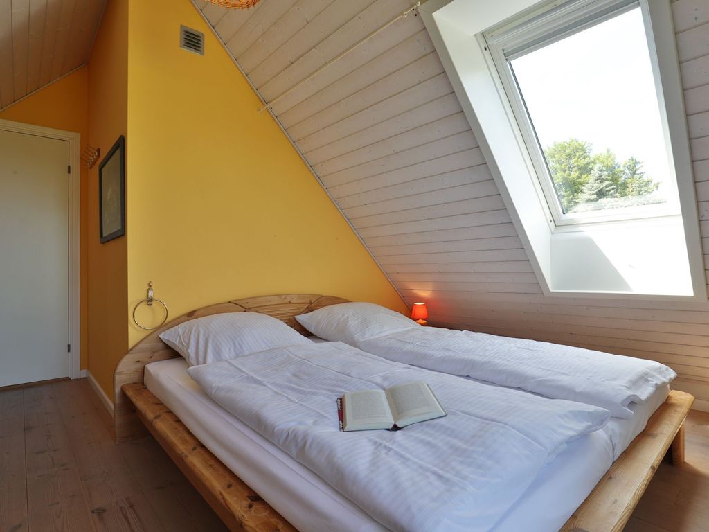 Landhaus Uhlenbusch - Blick in das Schlafzimmer im OG mit 3 Schlafplätzen