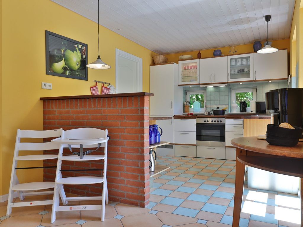 Landhaus Uhlenbusch - Blick auf den offenen Essbereich mit offener Küche
