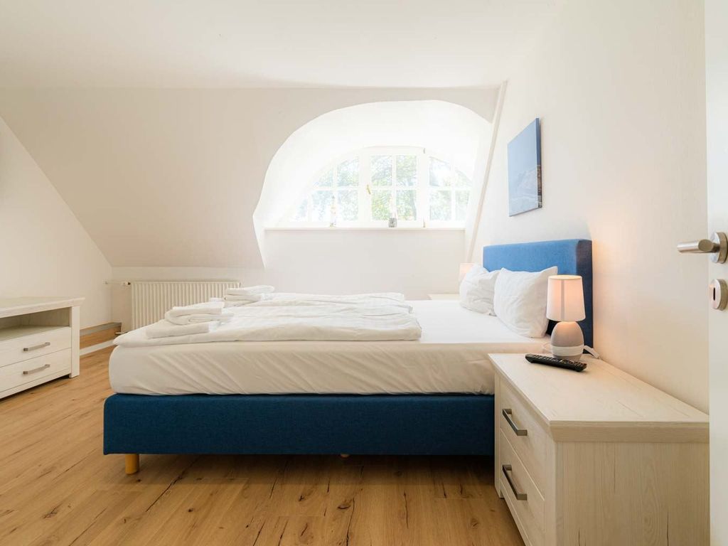 2. Schlafzimmer