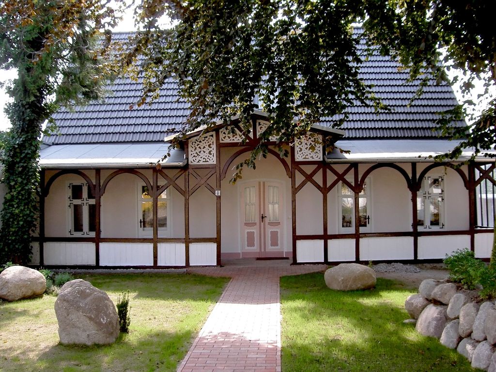 Aussenansicht Eingangsbereich