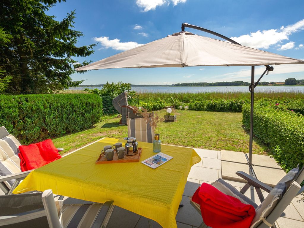Terrasse mit Seeblick