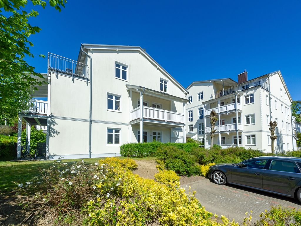 Aussenansicht Haus 2 und Haus 1