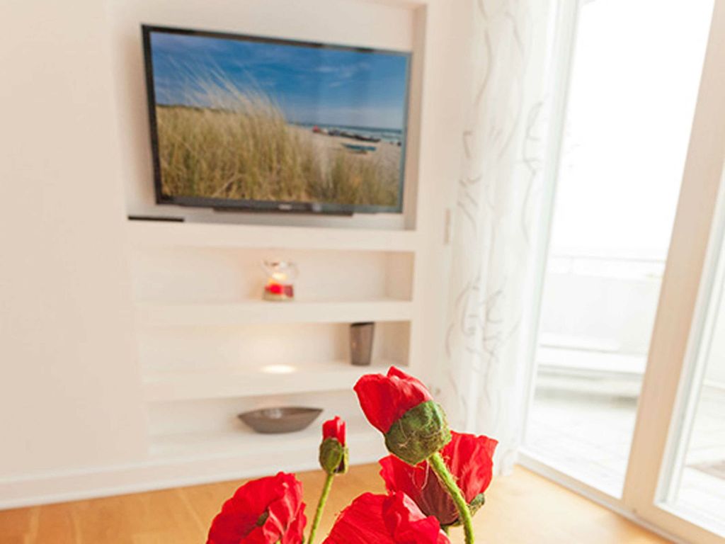 Wohnzimmer mit Fernseher