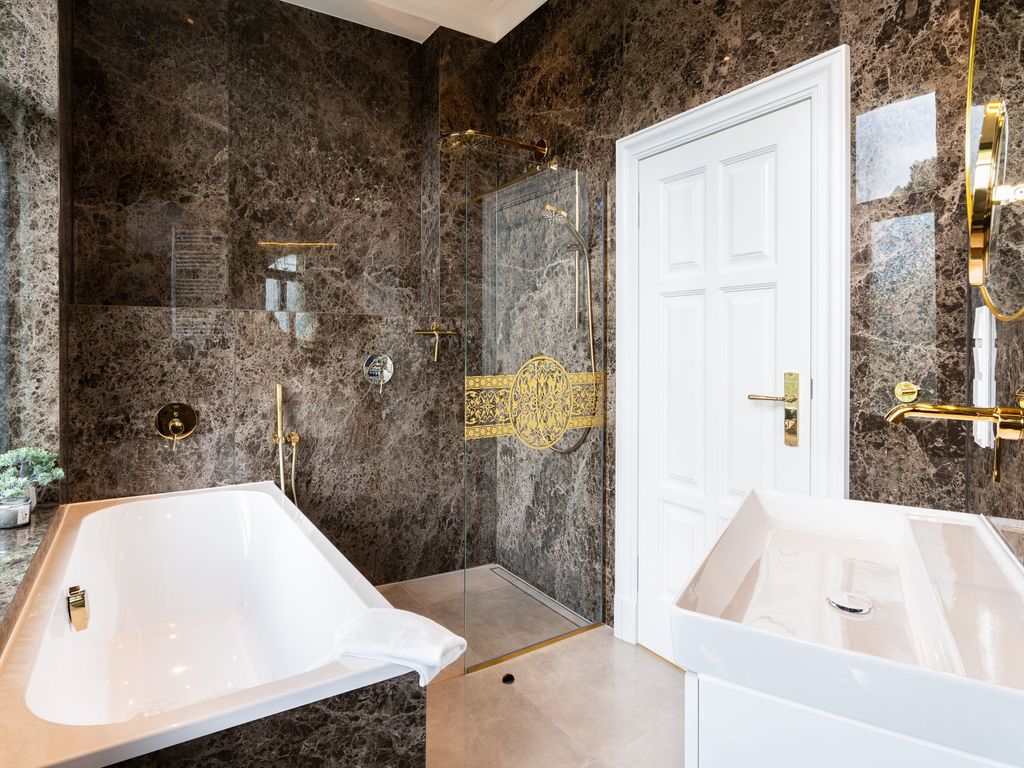 Elegantes Badezimmer