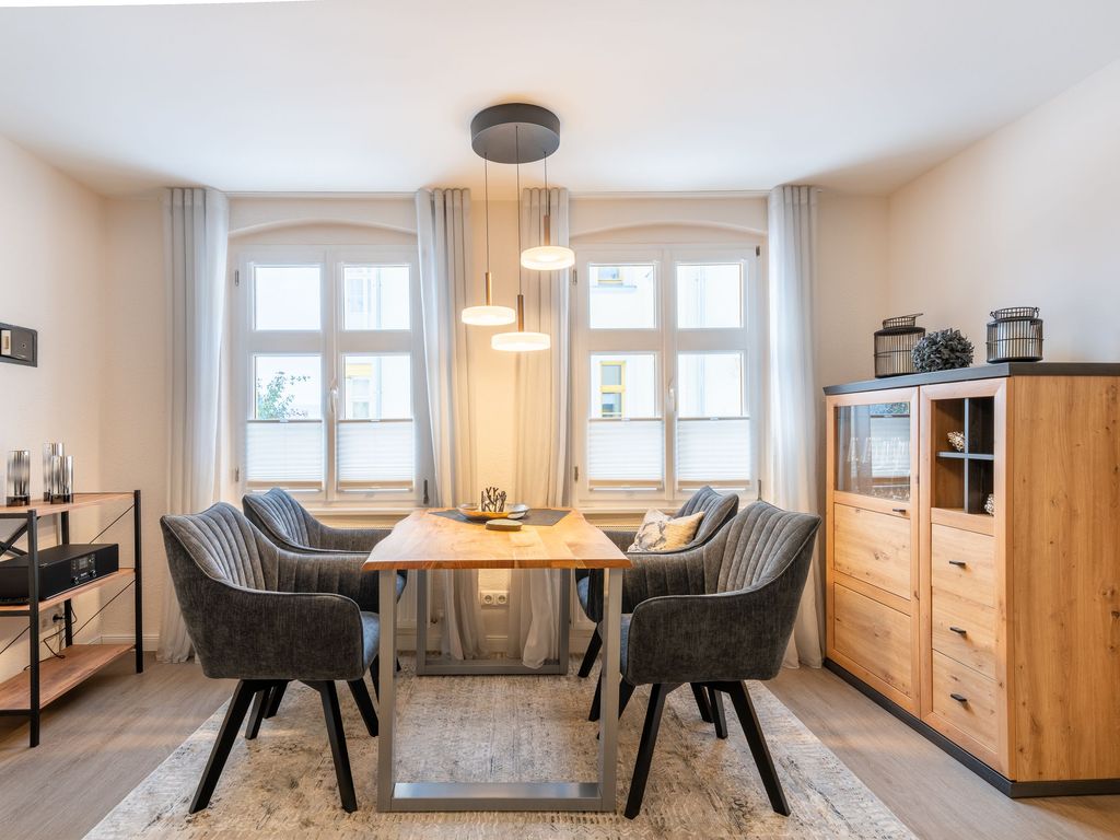 integrierter Essbereich im Wohnzimmer