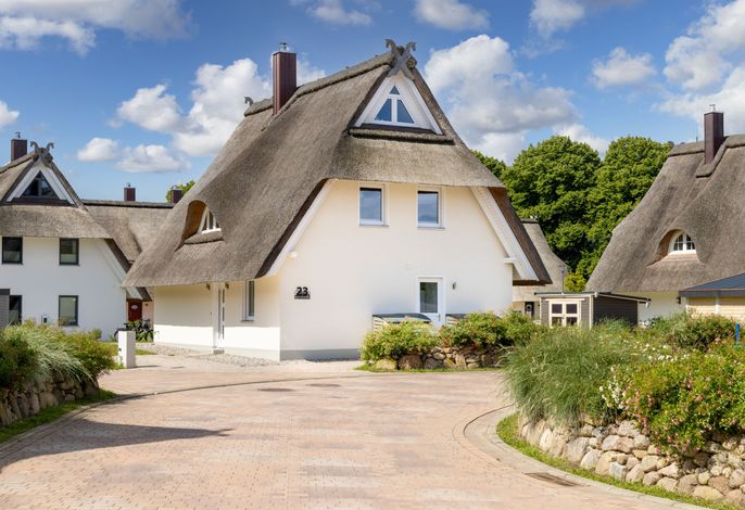 Haus Strandsegler unter Reet