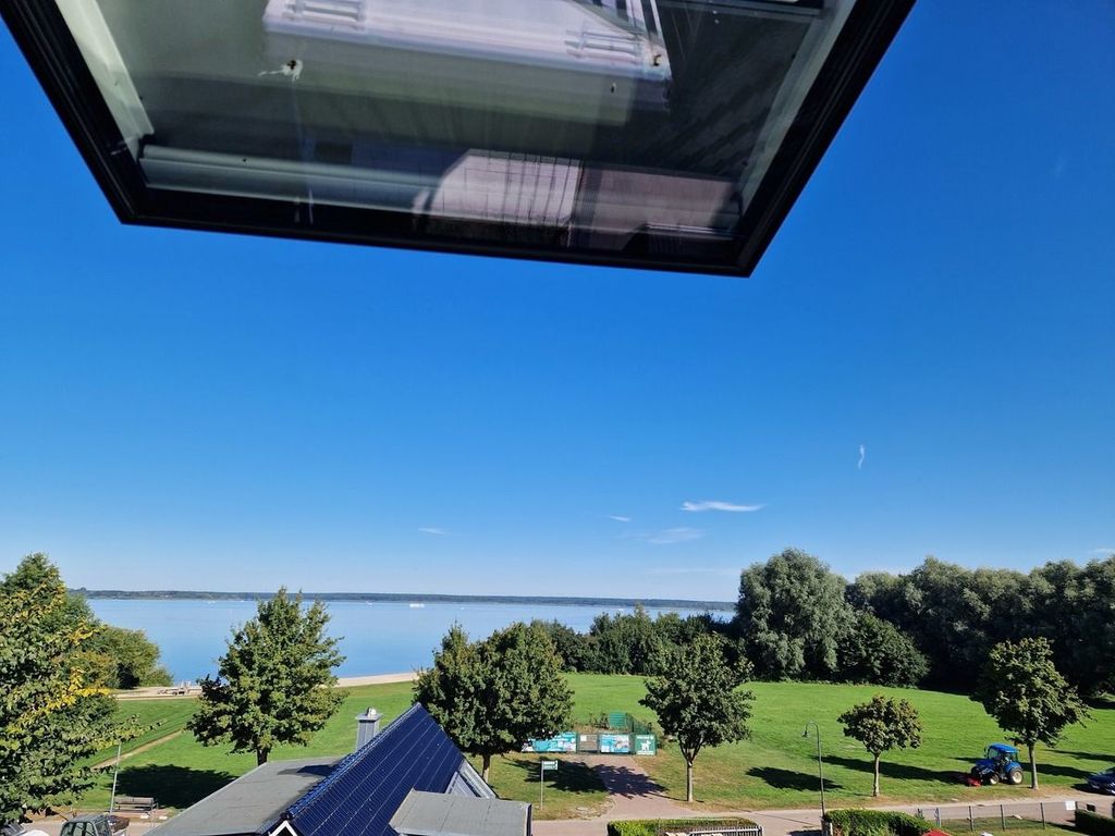 Blick aus dem Dachfenster