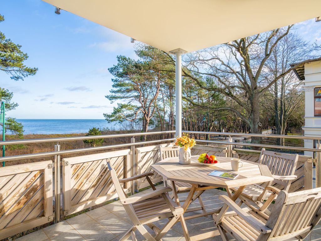 Balkon mit Meerblick