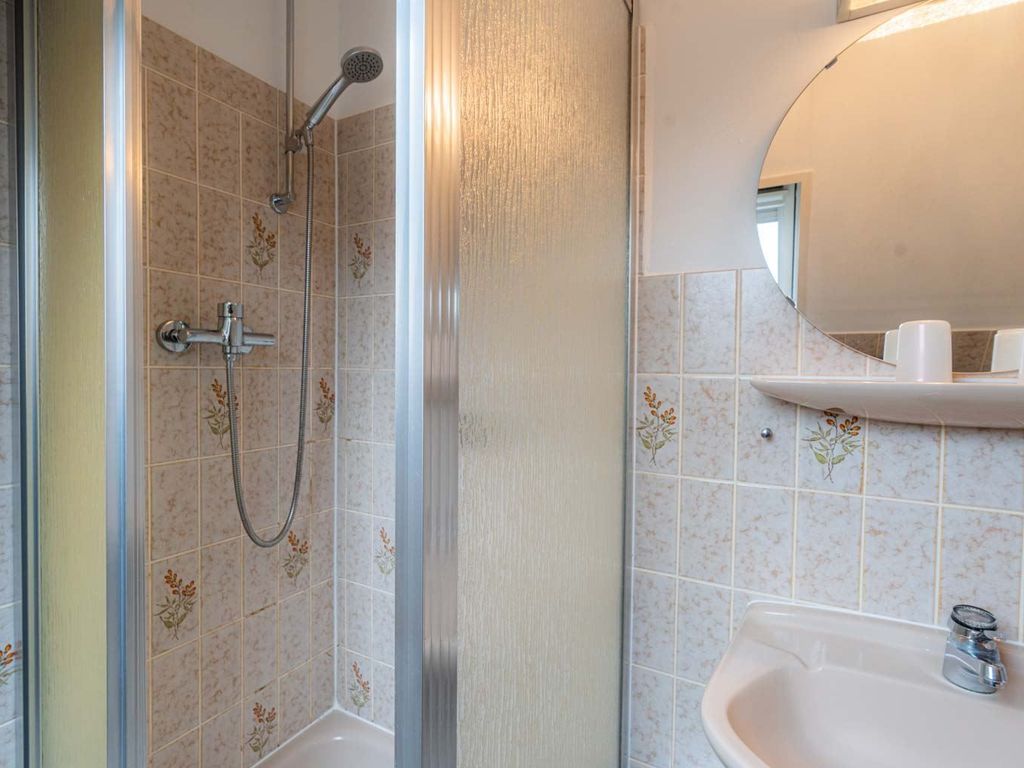 2. Badezimmer