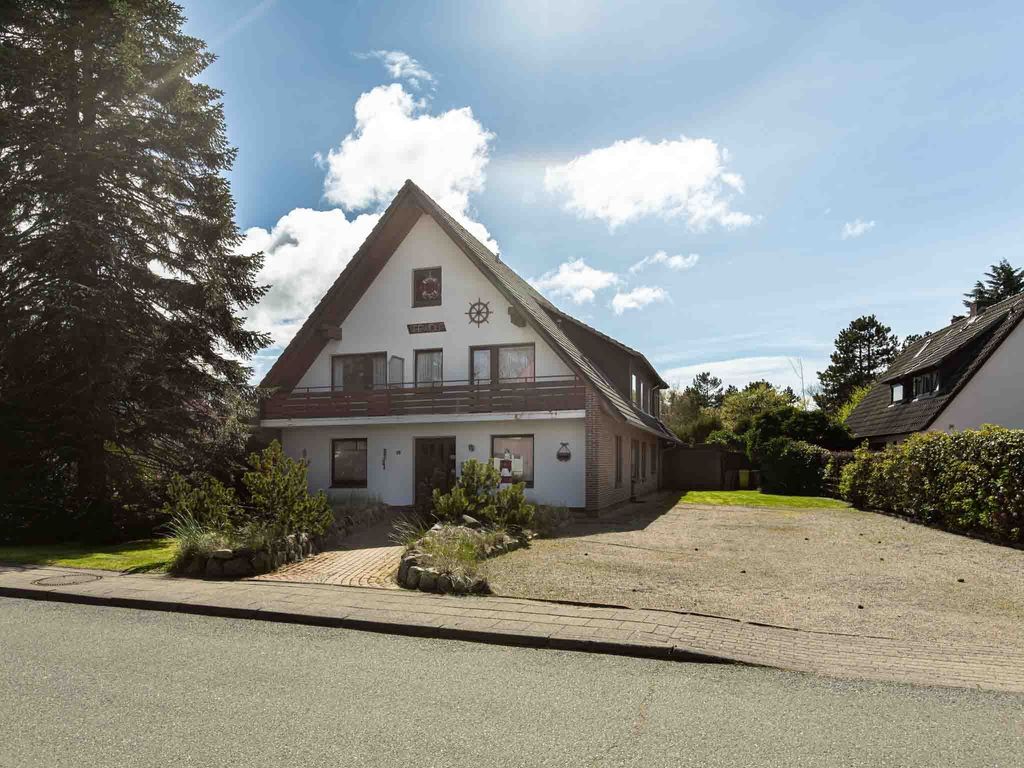Straßenansicht