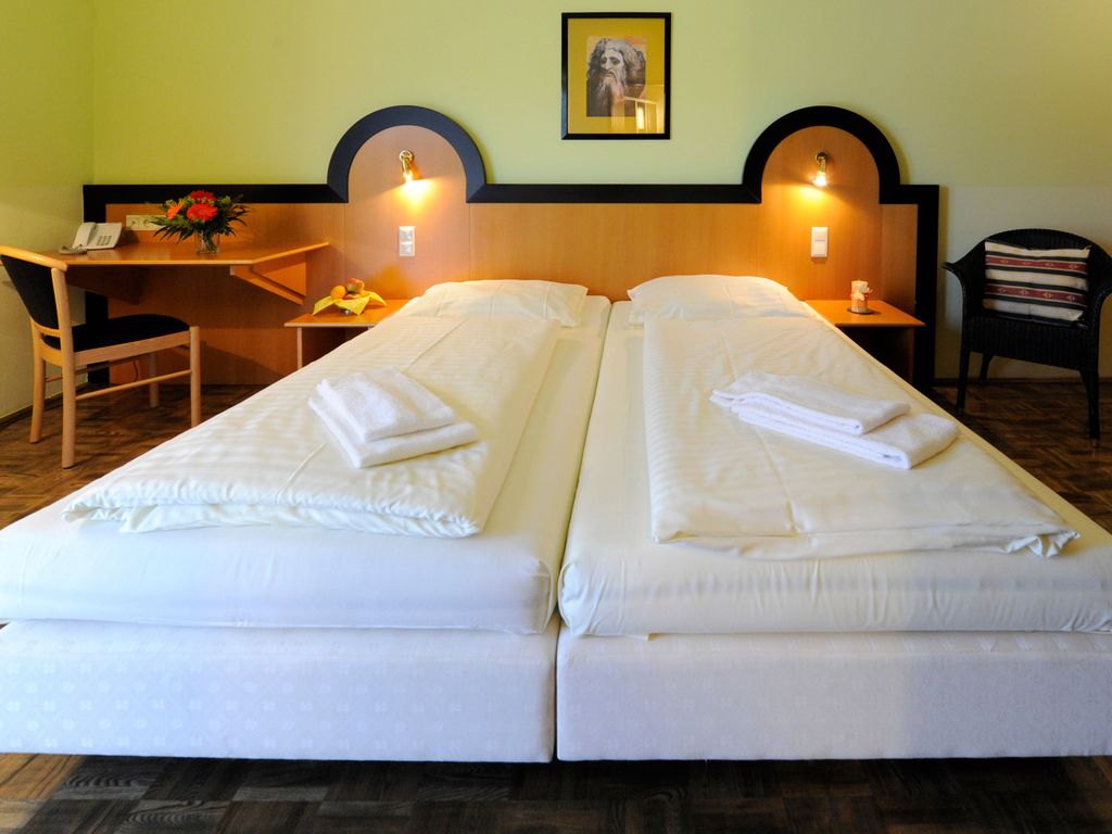 Doppelzimmer Kunsthotel Fuchspalast