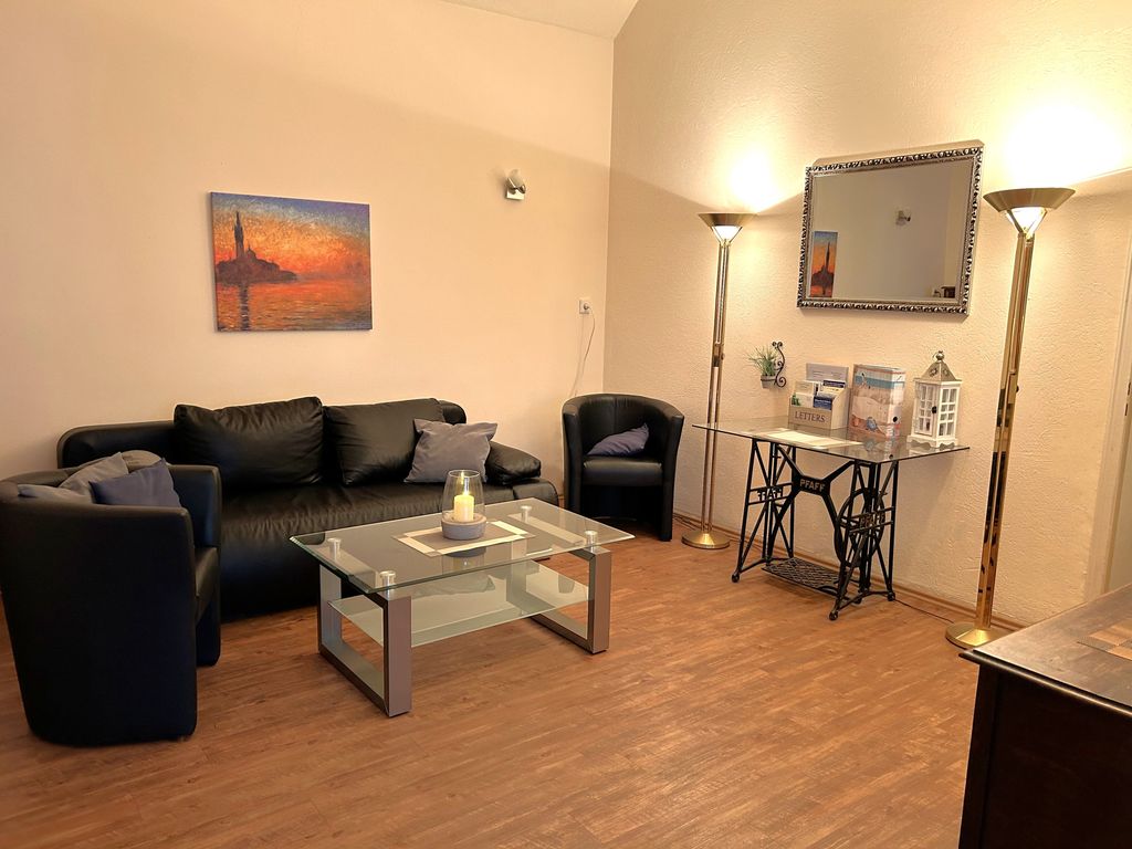 Wohnzimmer mit Sitzecke
