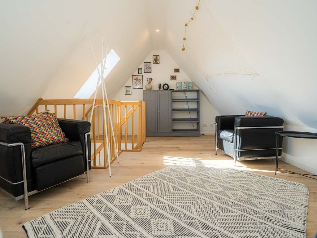 3. Schlafzimmer (DG)