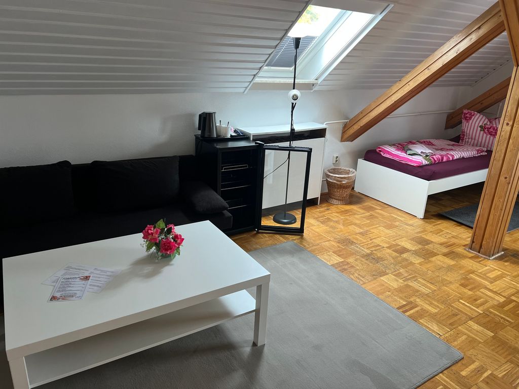 Zimmer 11 - Dachgeschoss
