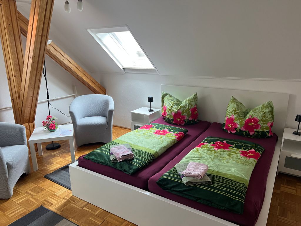 Zimmer 10 mit Doppelbett