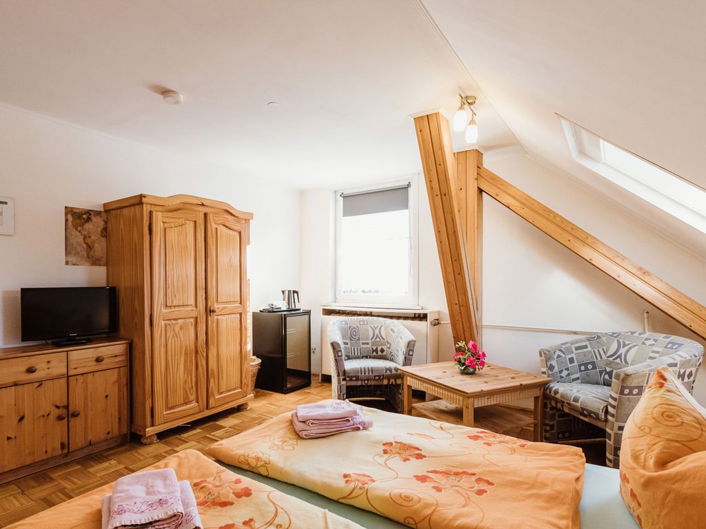 Zimmer 10 für 2 Personen mit einem Doppelbett